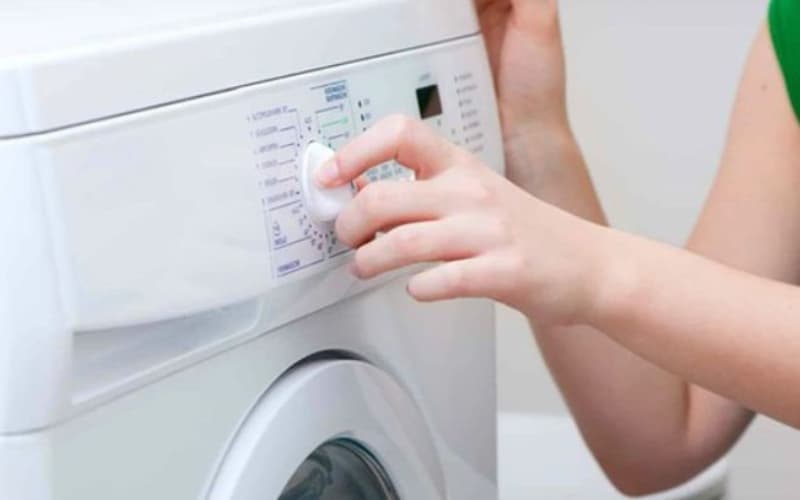 loi-e18-may-giat-beko