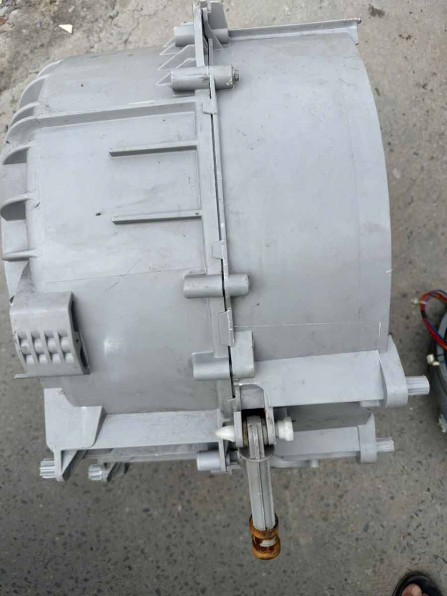 long-nhua-electrolux-ewf7525dqwa.jpg