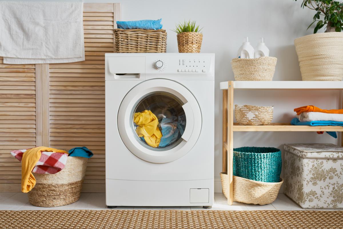Mẹo giúp bạn sử dụng máy giặt tiết kiệm điện và nước