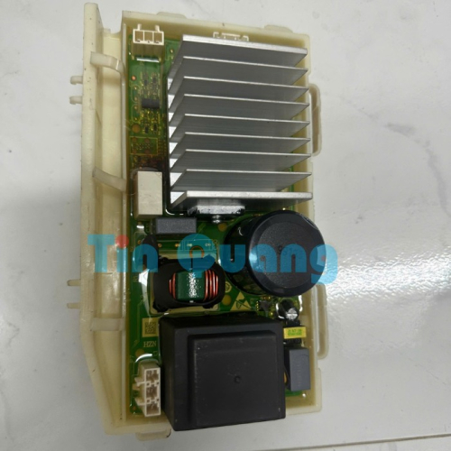 Bo công suất máy giặt Aqua cửa trước AQD-D850E tháo máy