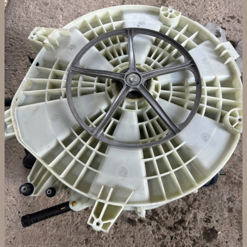 Lồng nhựa sau máy giặt toshiba cửa ngang inverter TW-BH95S2V