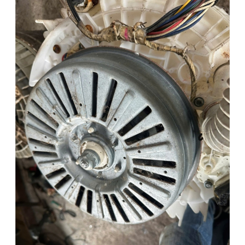 Mâm từ + hộp số máy giặt LG inverter cửa trên WF-D8515DD tháo máy