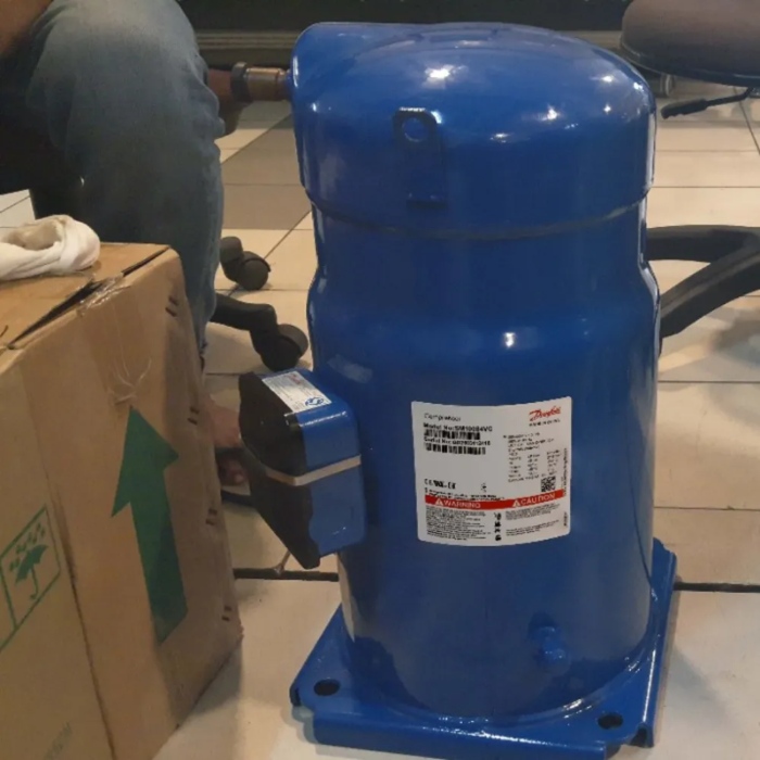 Máy nén lạnh Danfoss SM100S4VC