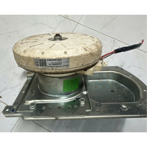 Mô tơ máy giặt inverter Aqua cửa trên  AQW-DR100ET tháo máy