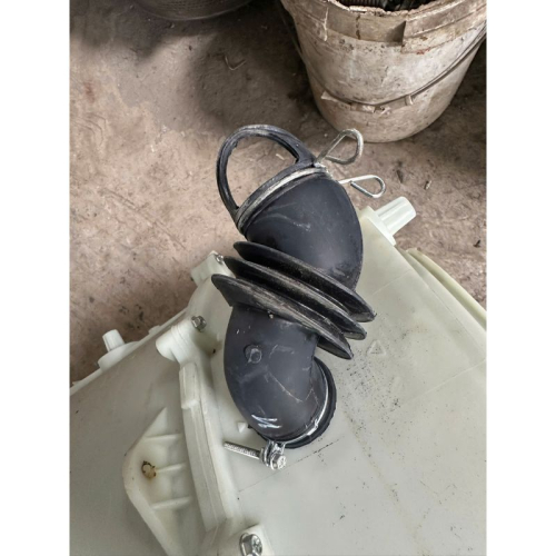 Ống xả nước cao su máy giặt toshiba cửa ngang inverter TW-BH95S2V