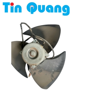 Quạt dàn nóng Daikin AC 100v tháo máy