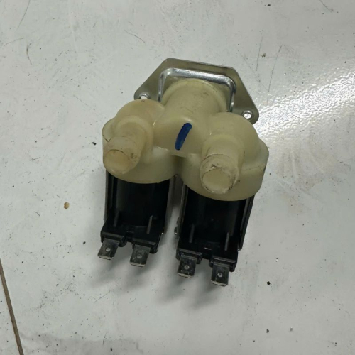 Van cấp nước máy giặt Toshiba cửa ngang inverter TW-BH95S2V